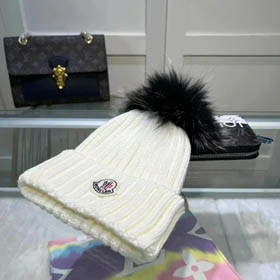 Moncler hat (37 style)